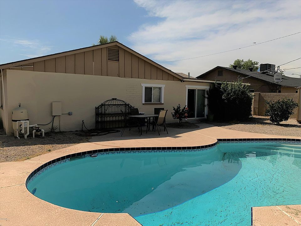 1st image of 2207 N 47th Dr