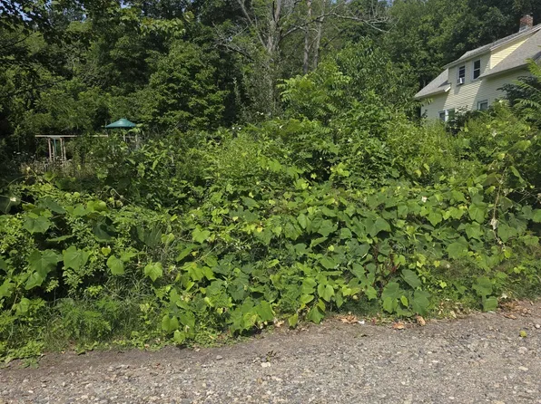 44 Maravista Rd, Worcester, MA 01606