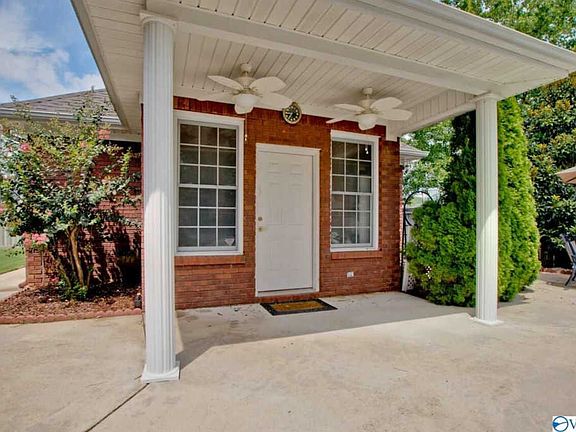 5th image of 2607 Van Dyke Cir SE