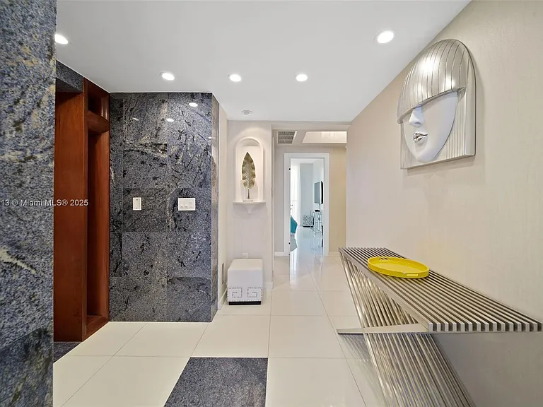17875 Collins Ave #4205 — Photo 9