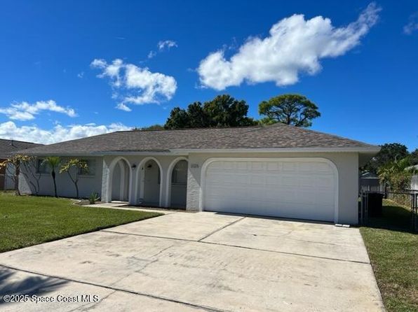 2125 Windsor Dr