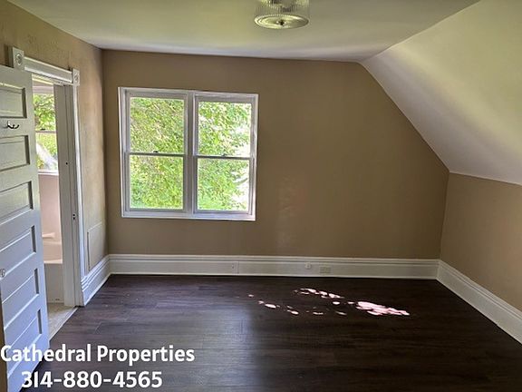 4th image of 3634 Cambridge Ave