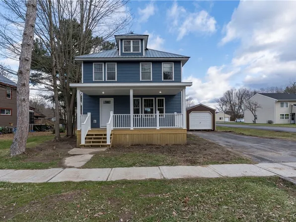 321 S Washington St, Carthage, NY 13619