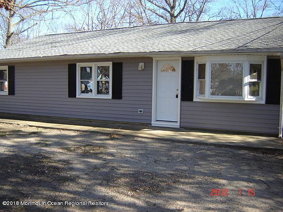 3rd image of 559 Alfred Ln