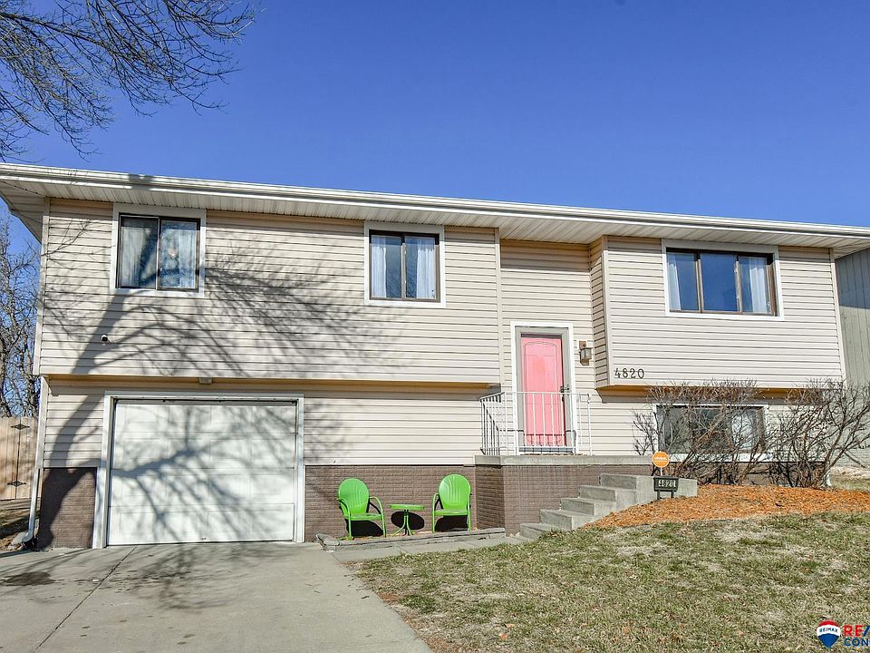 1st image of 4820 W Thatcher Ln