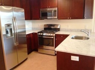 102 York St APT 3, Jersey City, NJ 07302