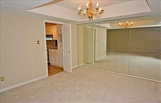 3rd image of 122 Inglewood Way