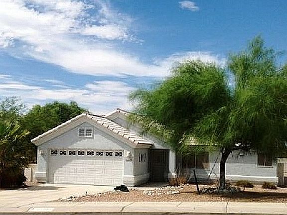 2nd image of 2195 E Emerald River Cir