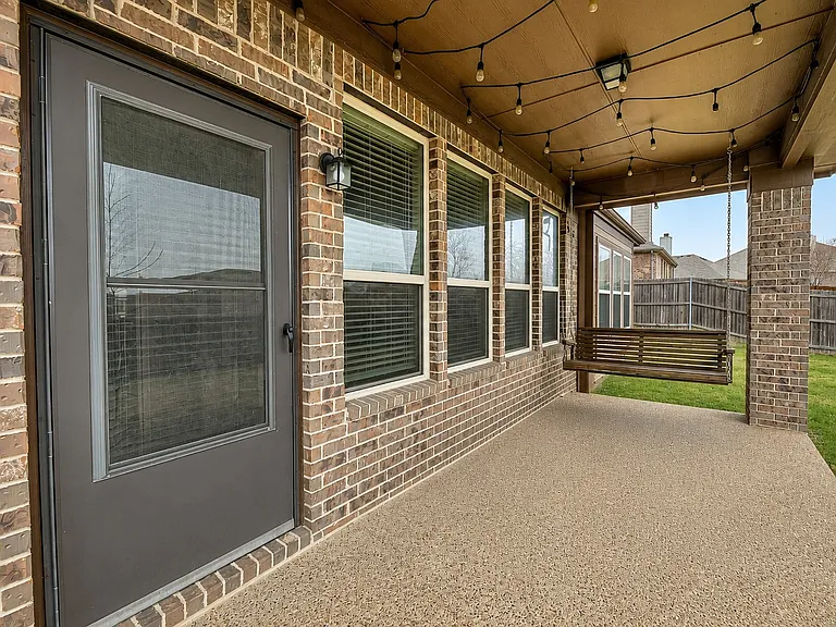 2933 Softwood Cir — Photo 23
