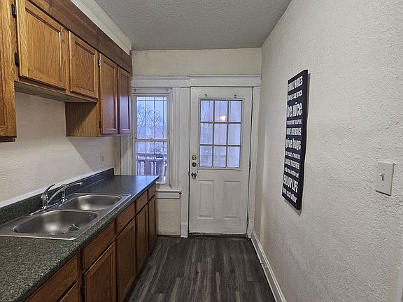5th image of 609 Benton Blvd APT 2