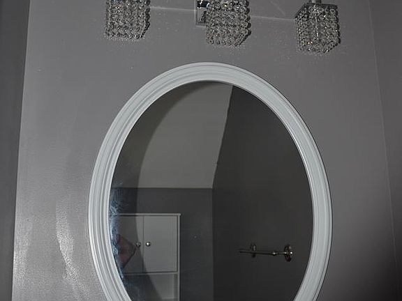 4th image of 25 Norton St NE