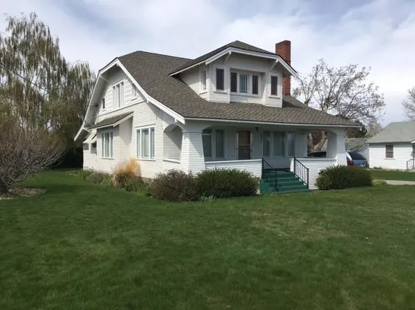 607 N 16th St, Sunnyside, WA 98944