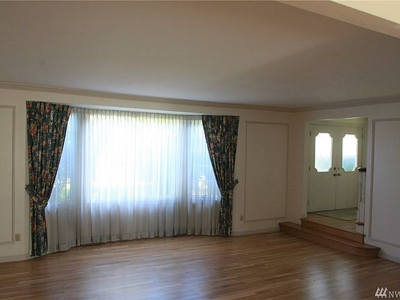 5th image of 8418 Amber Dr SW
