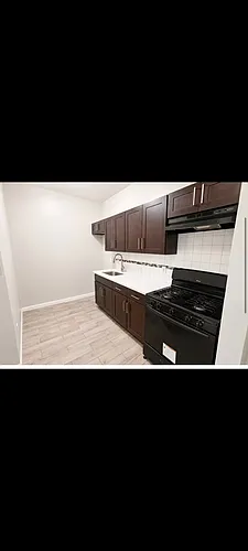 812 Clinton Ave #4L Photo 1