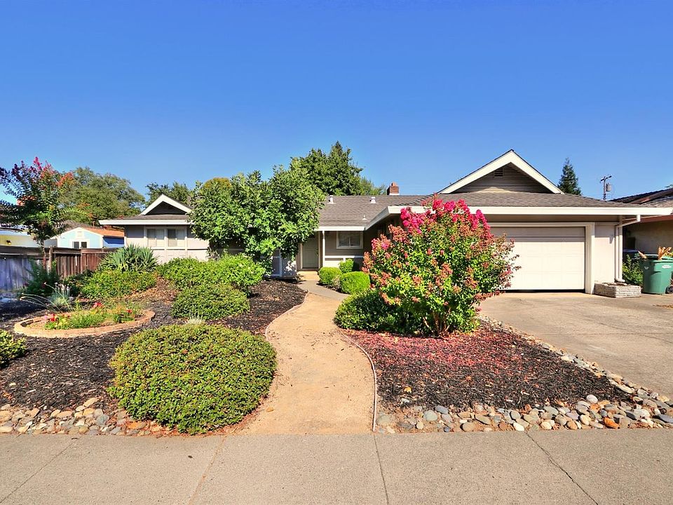 1st image of 3912 Terra Vista Way