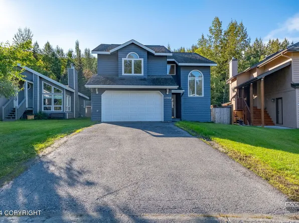 17740 Beaujolais Dr, Eagle River, AK 99577