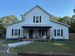 217 Wilkins Chapel Rd, Duck Hill, MS 38925