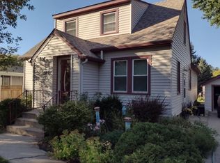 623 E 2nd St, Litchfield, MN 55355