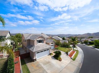 8835 E Crestview Ln, Anaheim, CA 92808