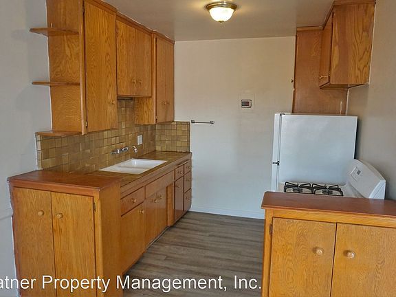 4th image of 8227 Norton Ave APT 6