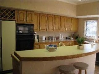 4th image of 3717 Somerset Dr