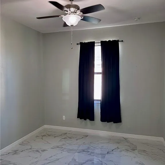 2322 SW 27th St — Photo 24