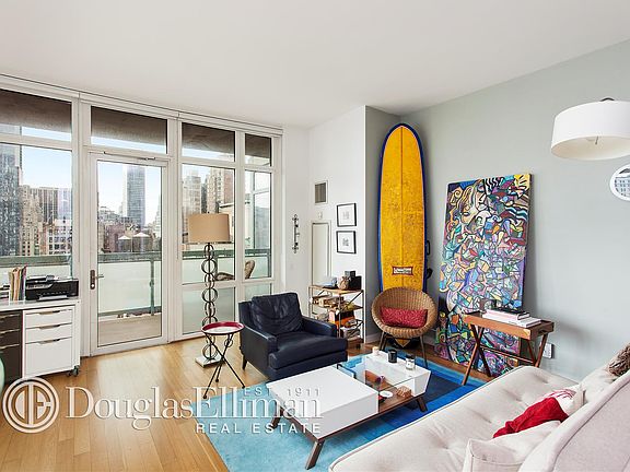 4th image of 325 5th Ave APT 23H