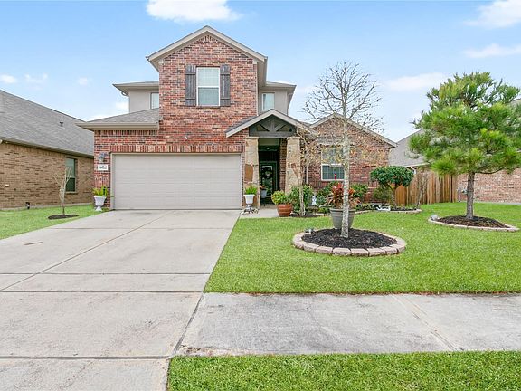 3rd image of 9822 Clanton Pines Dr