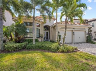 8538 Lewis River Rd, Delray Beach, FL 33446
