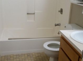 250 NE 6th St #4, Irrigon, OR 97844