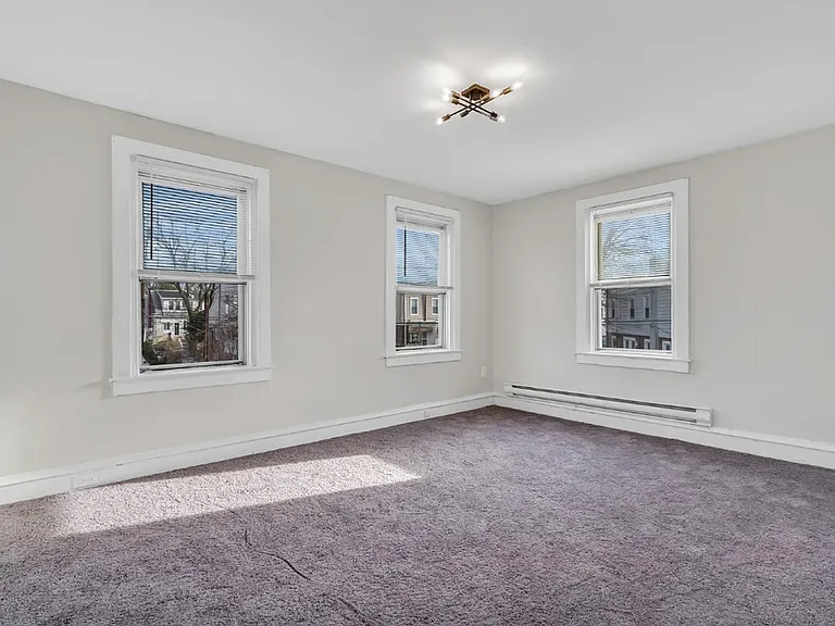 6702 Oakley St — Photo 3