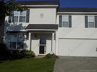 934 Harrier Rd, Charlotte, NC 28216