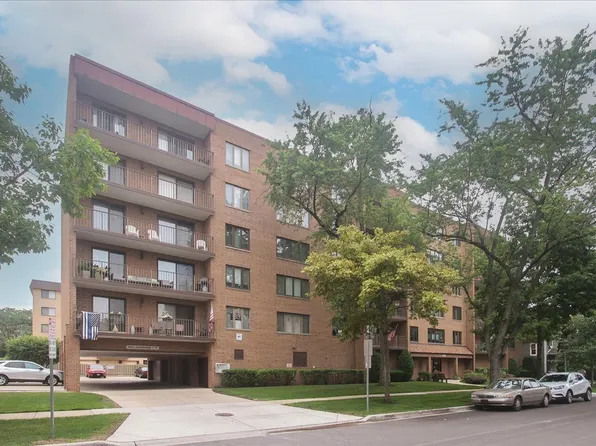 1454 Ashland Ave APT 205, Des Plaines, IL 60016