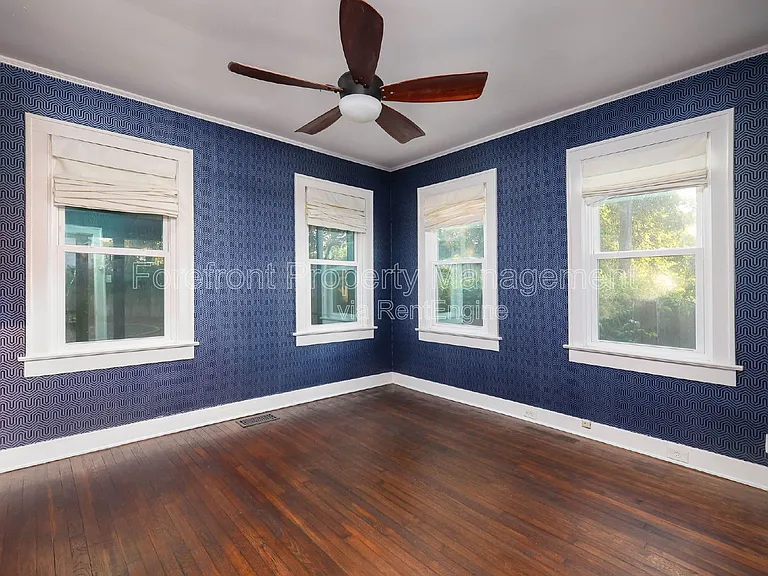 418 W Rosewood Ave — Photo 19