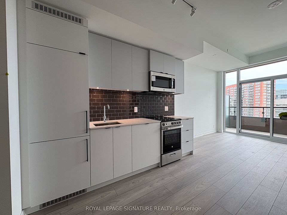 1st image of 285 Dufferin St #1108