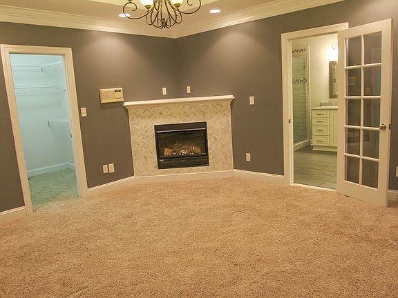 2nd image of 304 Chancery Dr