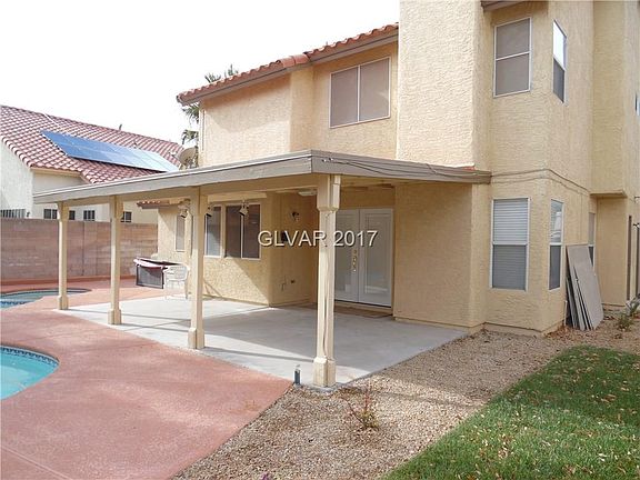 4th image of 92 Fantasia Ln