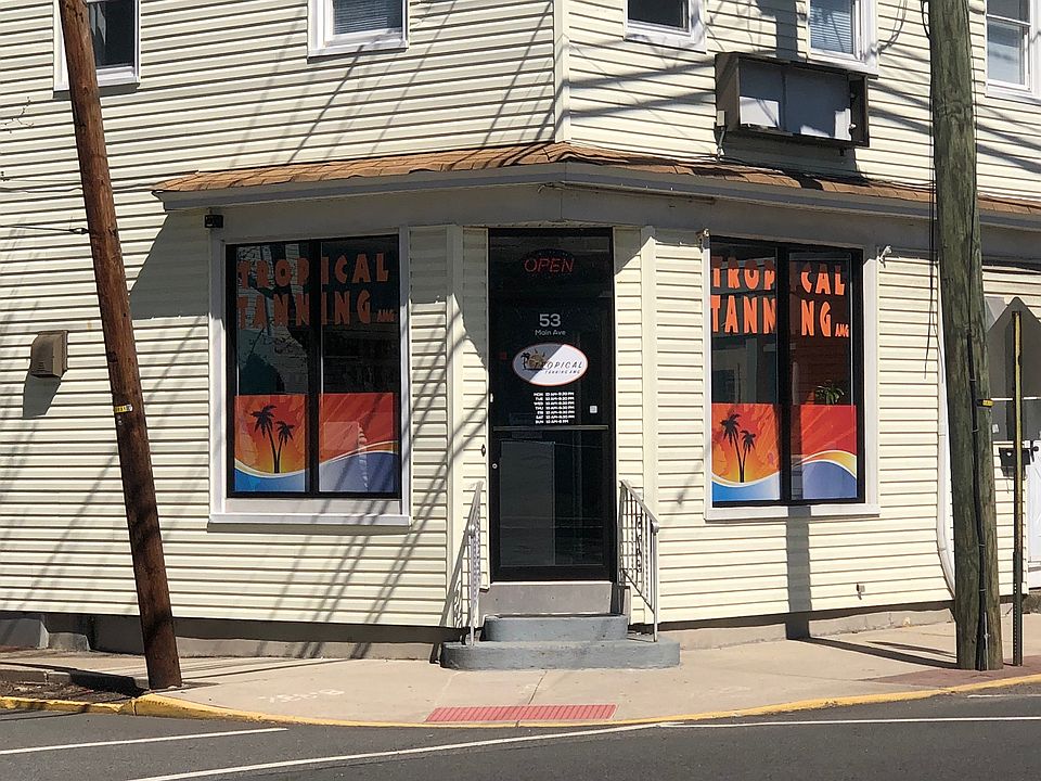 2nd image of 53 Main Ave