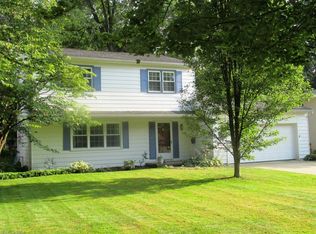 469 Farr Ave, Wadsworth, OH 44281