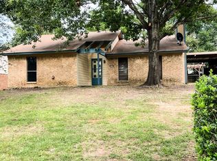 3718 Dowell Dr, Longview, TX 75604