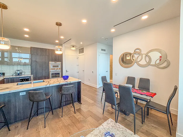 123 Lexington Ave #1402 — Photo 5