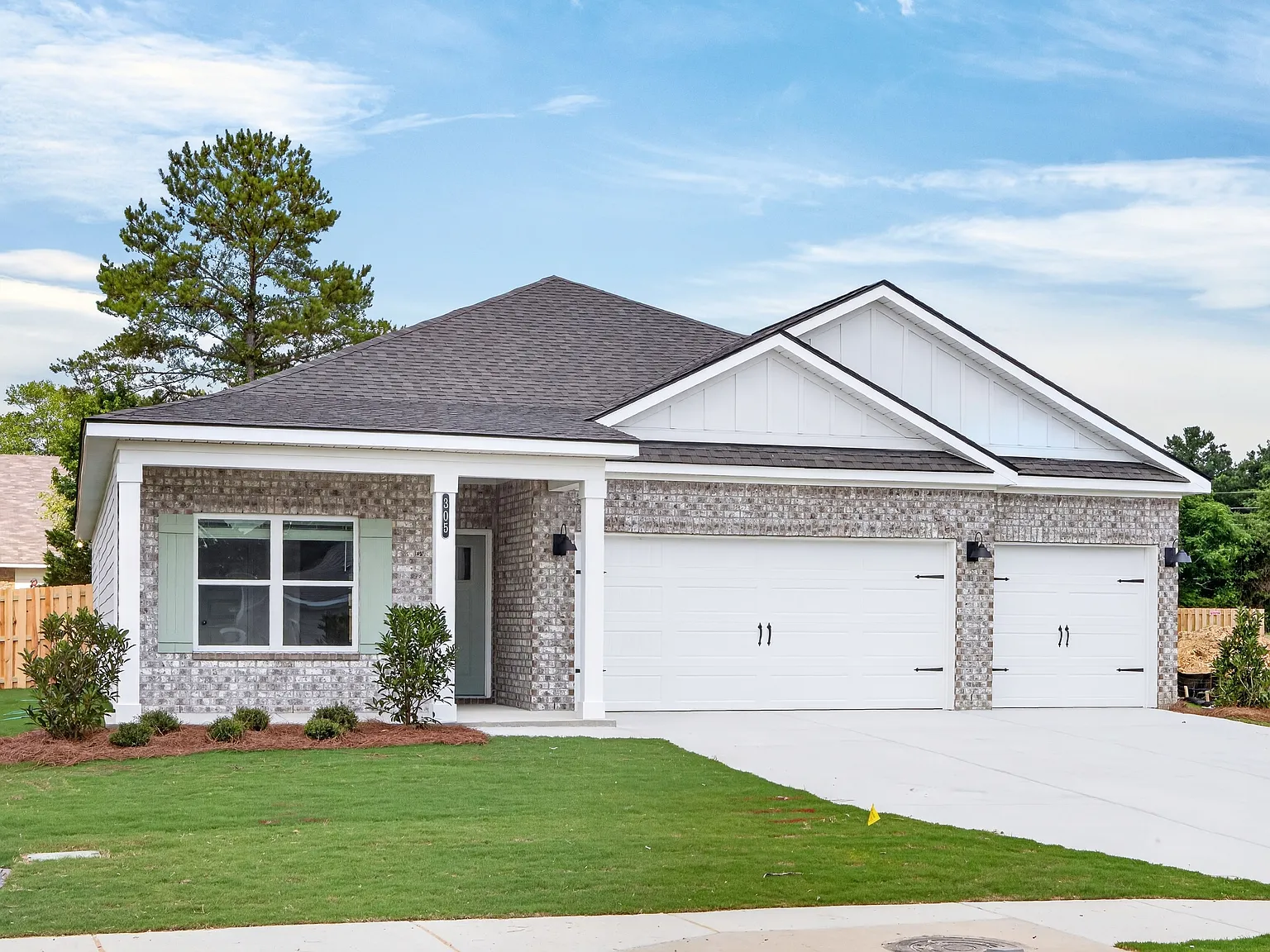 305 Nicklaus Court - 1 — Photo 1