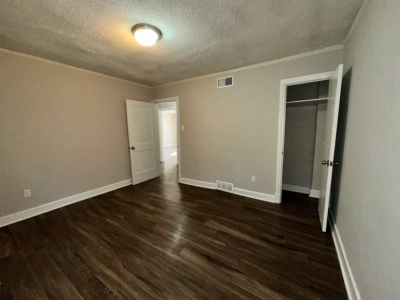 2 bed, 1363 sqft, $950 — Photo 4