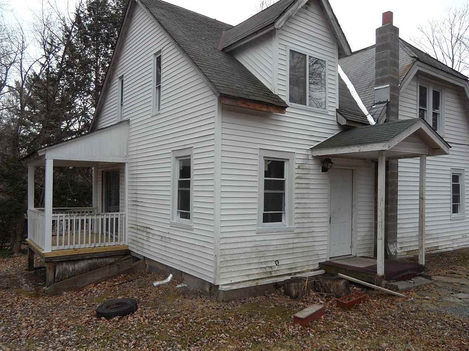 2nd image of 7 Wawanda Ave