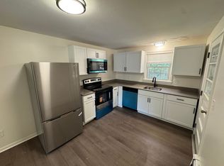 5 Brian St APT A, Somersworth, NH 03878