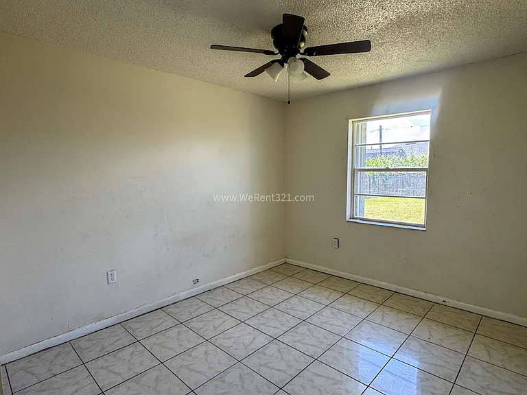 230 Clearbrook Ter NE — Photo 6