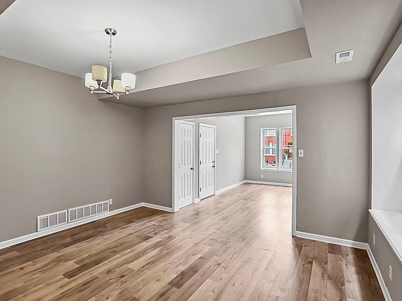 4th image of 4010 Castleman Ave