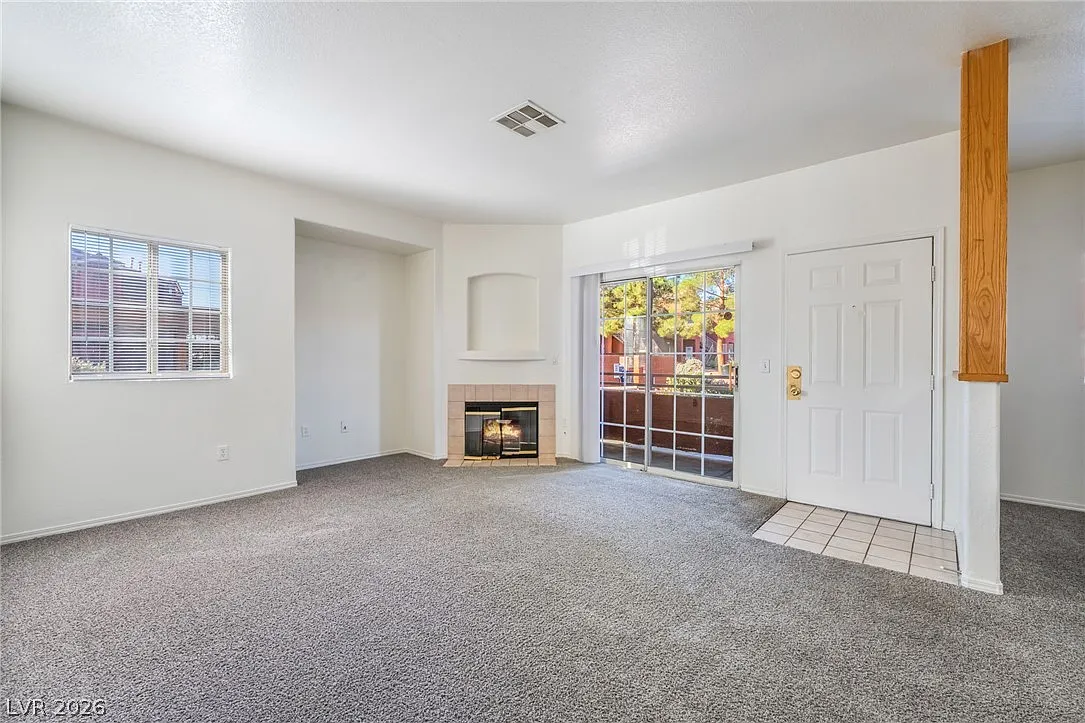 3 bed, 2.0 bath, 1159 sqft, $1,150 — Photo 4