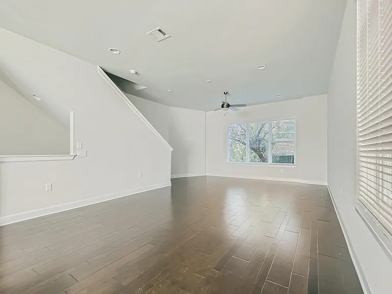 1408 Waterloo Shore Ln #7 — Photo 15