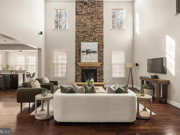 5th image of 40548 Aldie Springs Dr